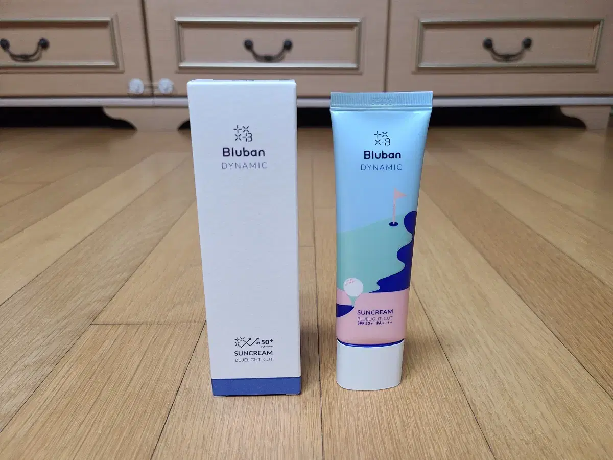 블루반 다이나믹 선크림 50ml(원가2.3만) 새상품